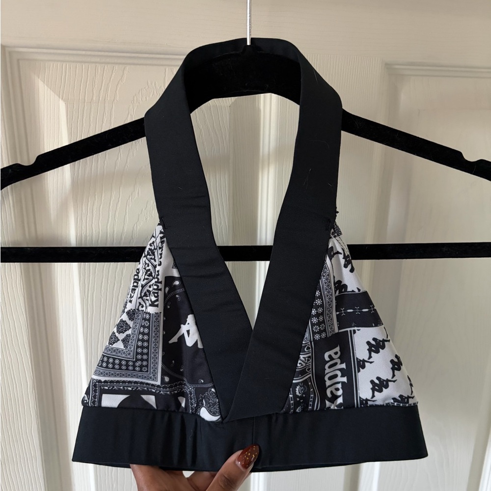 Kappa Women's Black Authentic Bealanana Halter Top